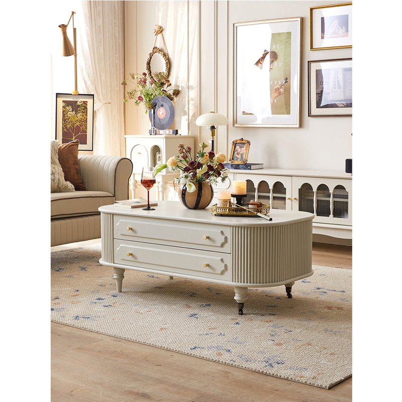 Table basse de style rétro français