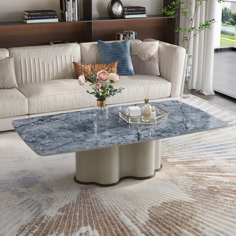 Table basse en pierre bleue