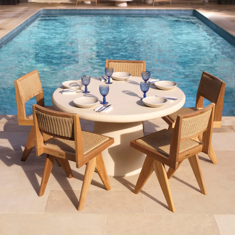 Cleon Outdoor Round Dining Table
