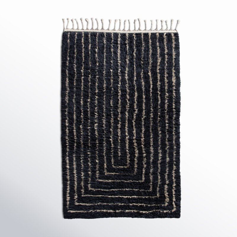Wool Geometric Area Rug in Navy/Beige, Rectangle 2' x 3'