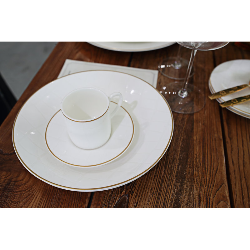 Alligator Bone China Dinner Plate