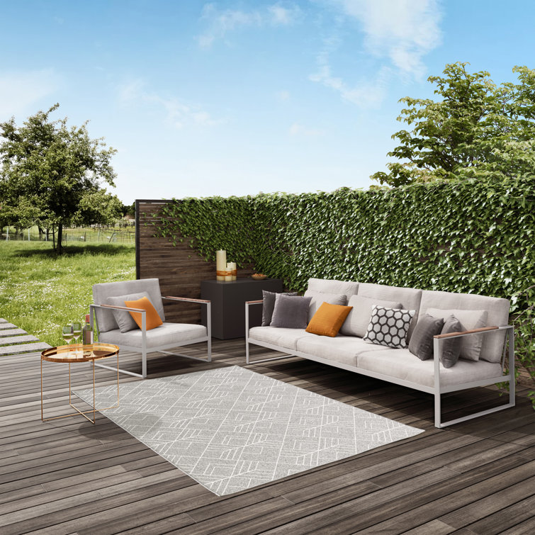 Pleione Geometric Flatweave Area Rug