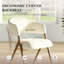 Chaise rembourrée moderne avec dossier incurvé et pieds en métal d'aspect bois, conception ergonomique et coussin épais-114945906