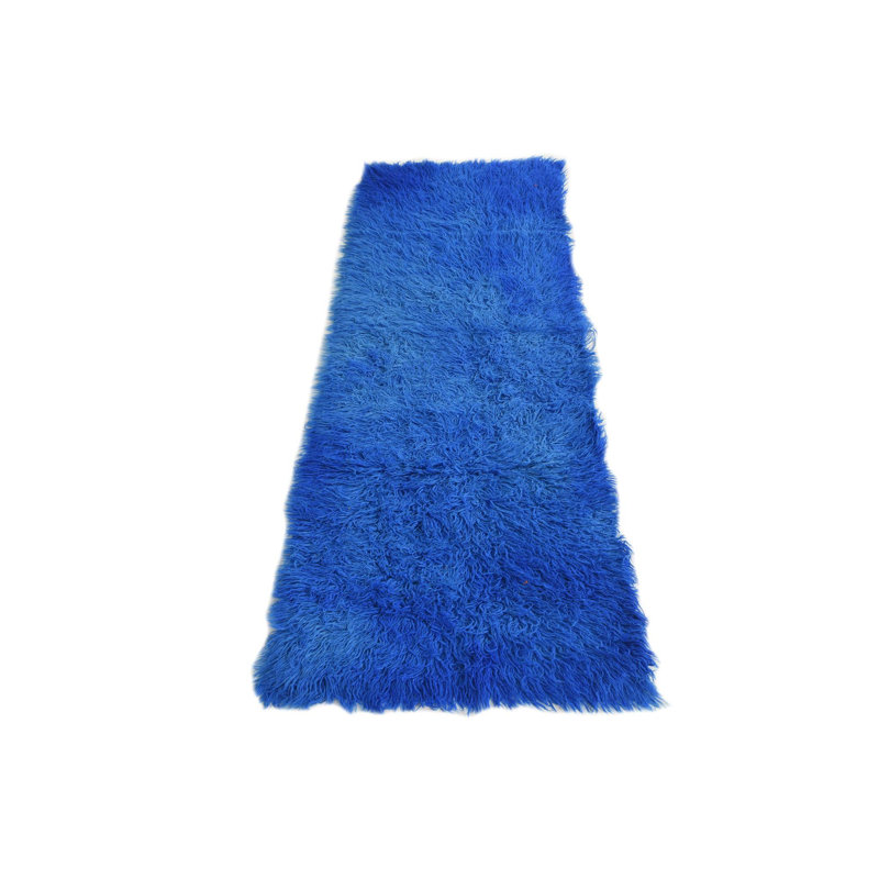 Tapis bleu 7 pi