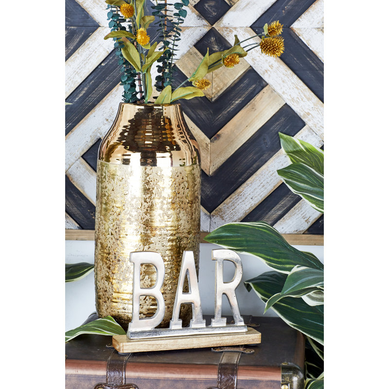 Enseigne décorative argentée en aluminium avec base en bois Shirely, H 6 po x l 10 po x P 2 po