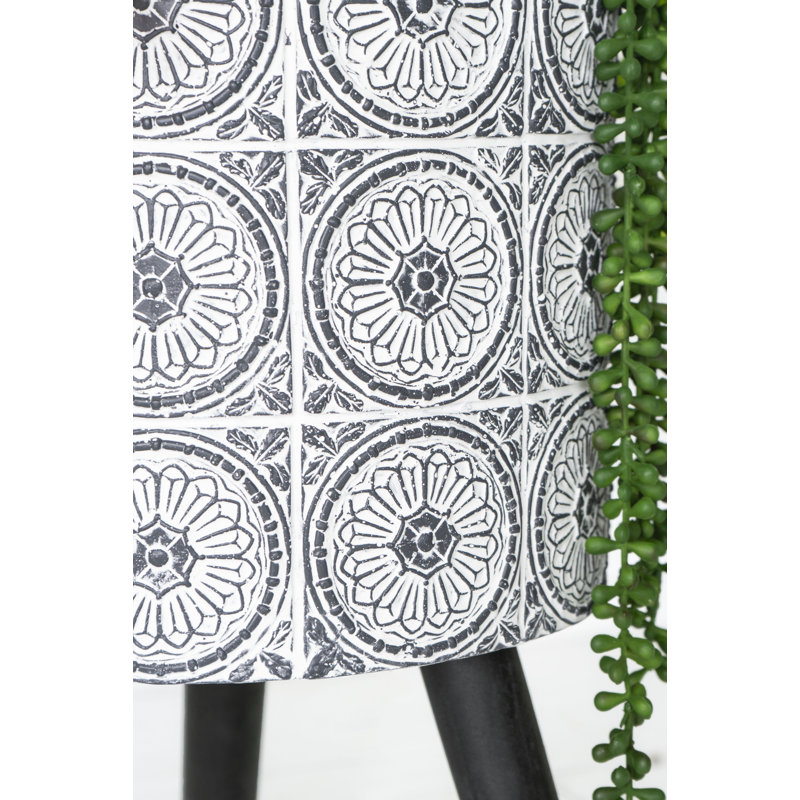 Wellston Pot Planter, 21.7" H x 11.8" W x 11.8" D