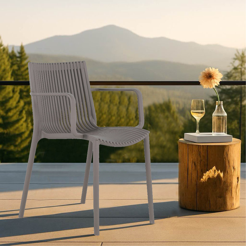 Fauteuil empilable en plastique 4 pièces pour intérieur / extérieur - dossier ergonomique à lattes, matériau PP résistant aux intempéries, gris chaud - patio, balcon, café