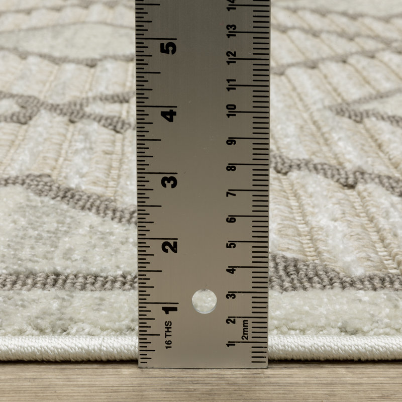 Tomiris Geometric Indoor Rug, Rectangle 6'7" x 9'6"