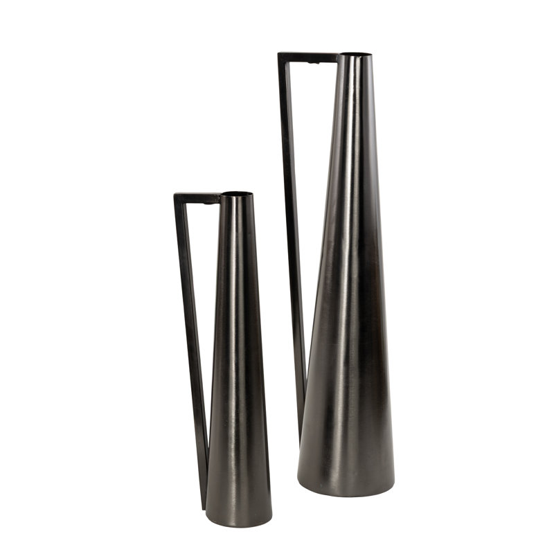 Fratar Iron Floor Vase, Black