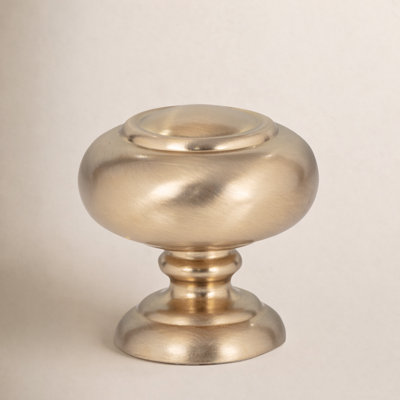 Victoria 1 1/4" Length Mushroom Knob