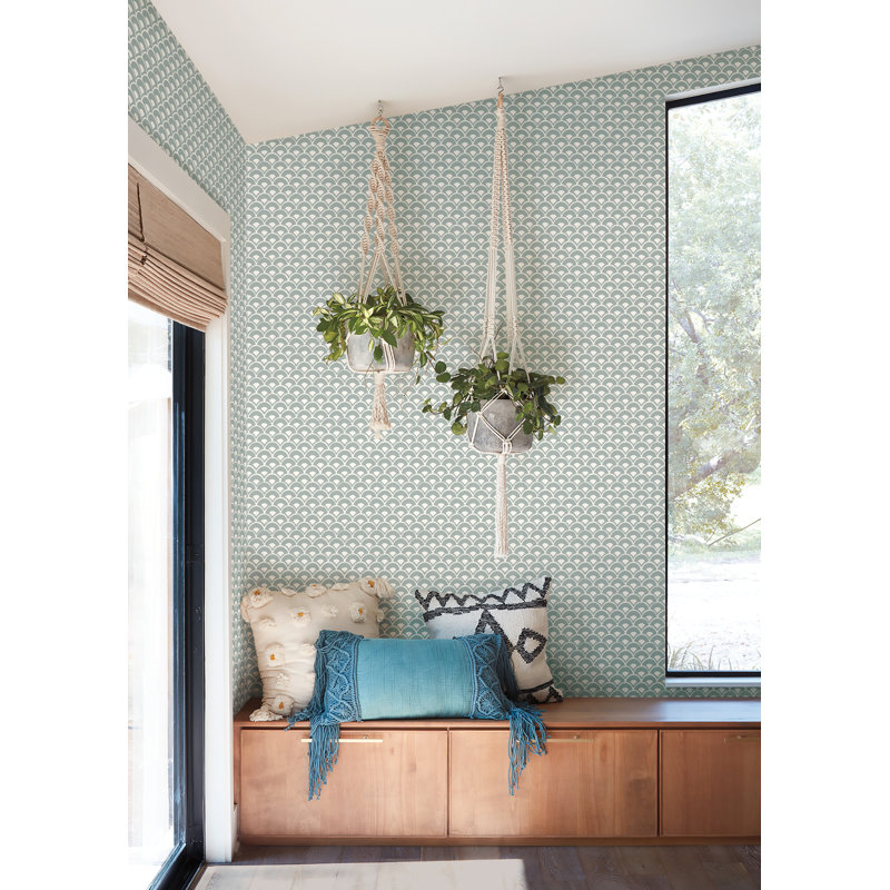 Stacked Scallops Wallpaper, Light Grey