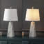 Lampe de table en résine Jiliana-1818356178