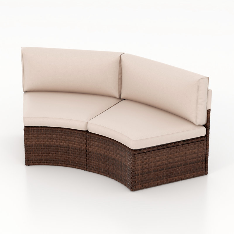 Chaise courbée d'extérieur avec coussins
