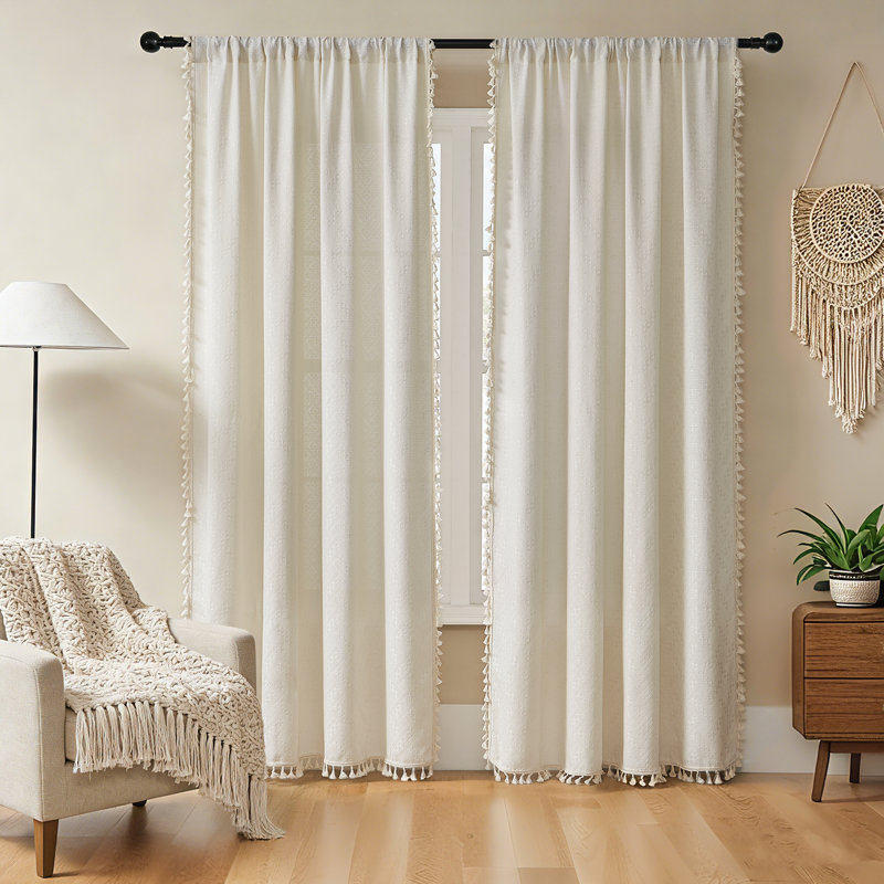 Paire de rideaux semi-transparents Bohemian Farmhouse, Beige, L 52 po x L 84 po