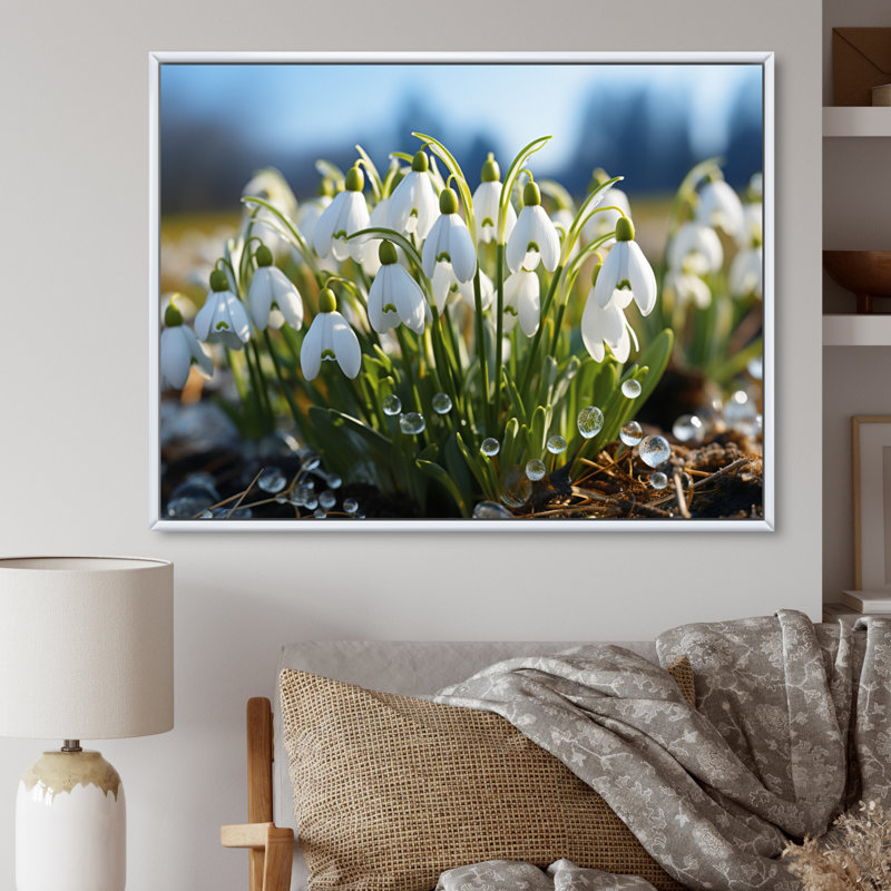 White Green Snowdrops Field III - Floral Wall Decor, H 30 po x l 40 po x P 1,5 po, Cadre flottant blanc