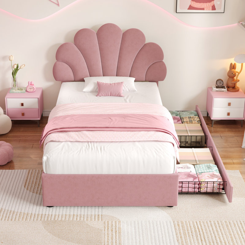 Bed, Pink