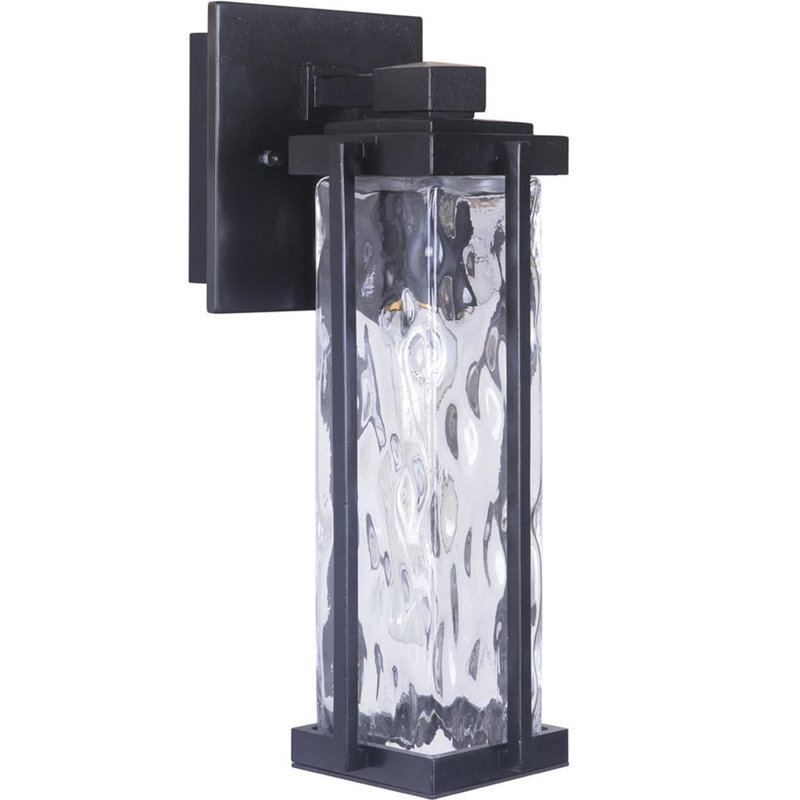 Lanterne murale d'extérieur 1 lumière Pyrmont, H 22,8 po x l 8,1 po x P 10,2 po