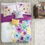 Lit double / grand avec imprimé floral bleu, édredon, double / grand, coussin