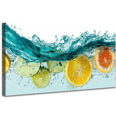 Art mural sur toile grand "Citrus Splash" - Impressions de cuisine de fruits mettant en vedette des vagues d'eau et une œuvre d'art de citron pour la cuisine