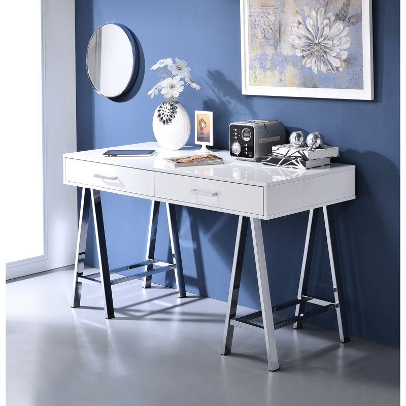 Bureau d'écriture moderne avec port de chargement et 2 tiroirs, blanc brillant, base en métal pour bacs de rangement rectangulaires