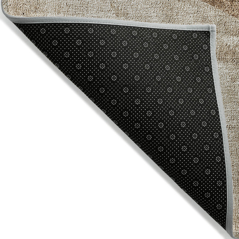 Tapis intérieur / extérieur géométrique lavable 5 pi x 8 pi brun et beige