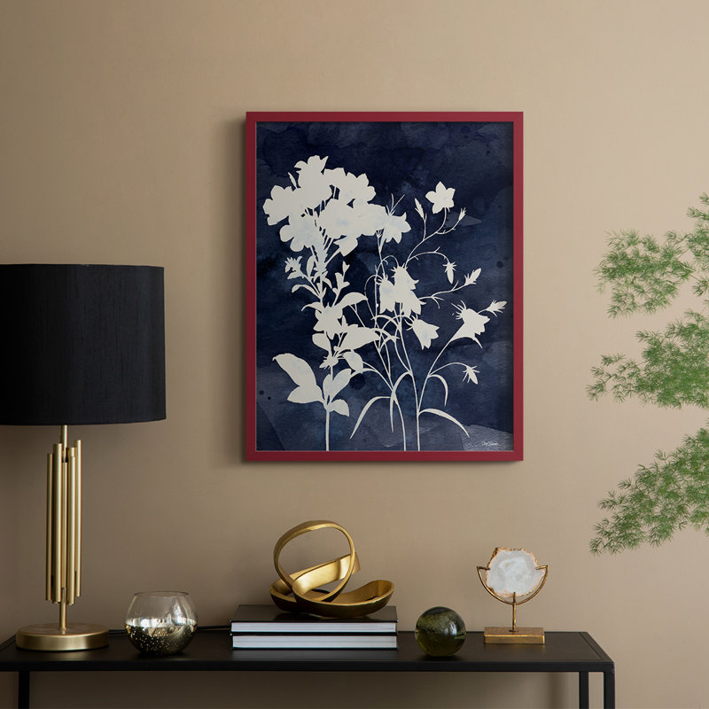 Indigo Botanical II, reproduction encadrée revisitée - bois massif, H 30 po x l 24 po, Rouge