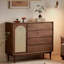 Vitrine minimaliste en noyer de rotin