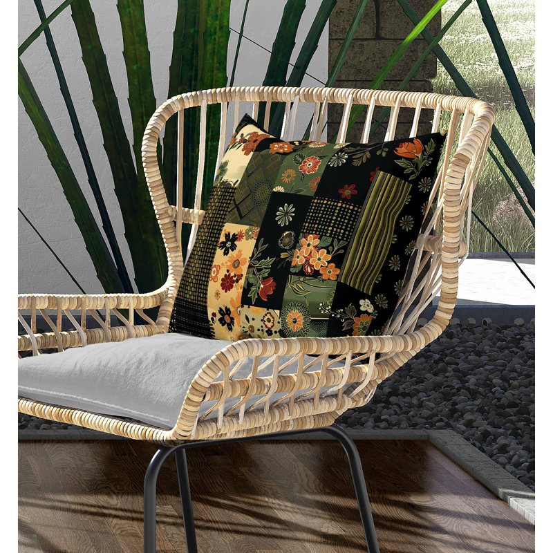 Coussin intérieur / extérieur Twilight Bouquet, Carré 16 po, Noir