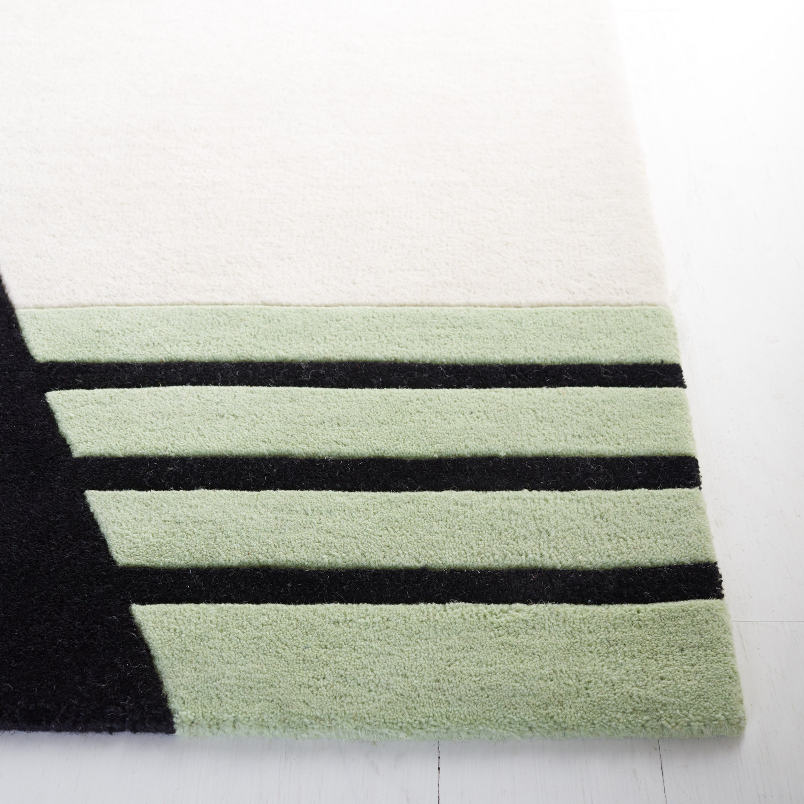 Hina Black Green Hand-Woven Rug, Runner 2'3" x 8'