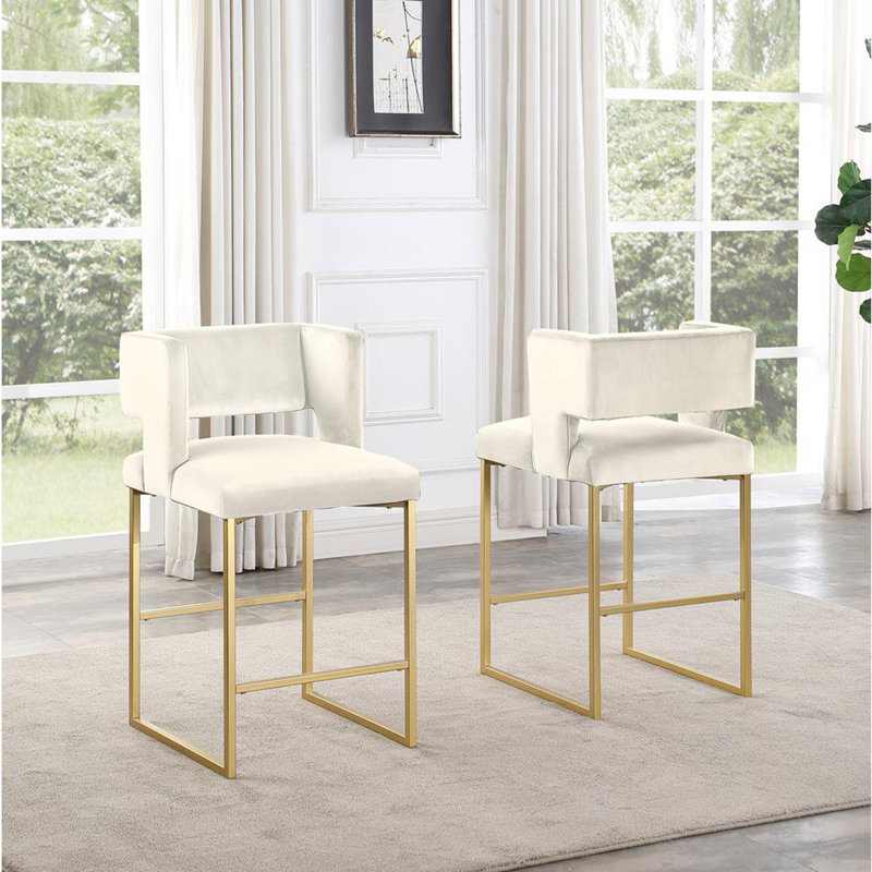 Ensemble de 2 tabourets de comptoir Modern Modern de 27 po avec revêtement en velours crème rembourré, Crème, Doré