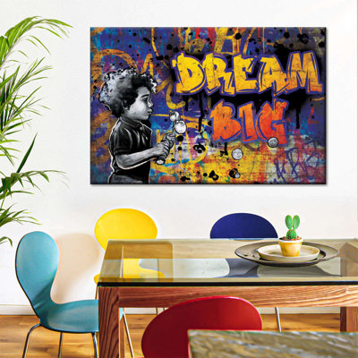 «Hiding Dogs» sur impression sur toile