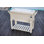 Glacière de patio à roulettes de style mobilier 80 pintes Permasteel