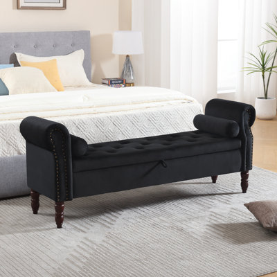 Gelson Velvet  Upholsted  with Ams Storge Bech