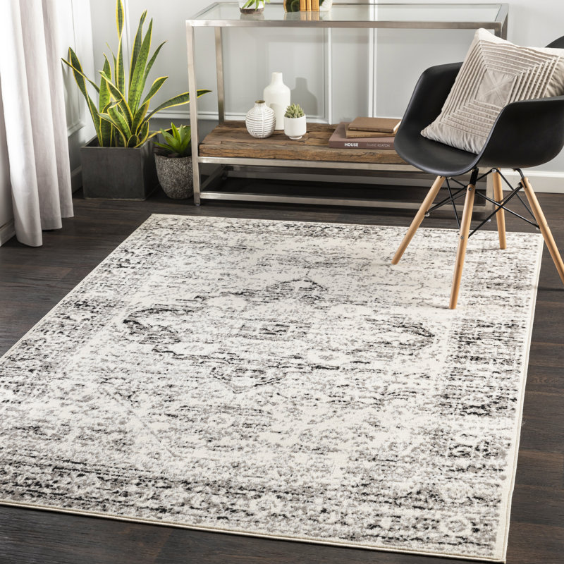 Janicki Oriental Indoor Rug, Rectangle 6'7" x 9'