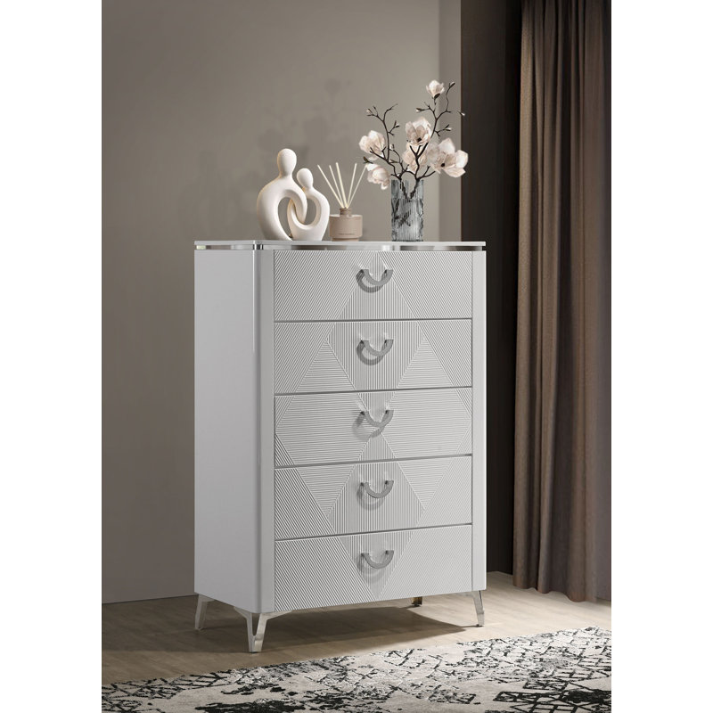 Commode de chambre à coucher à 5 tiroirs Cassia