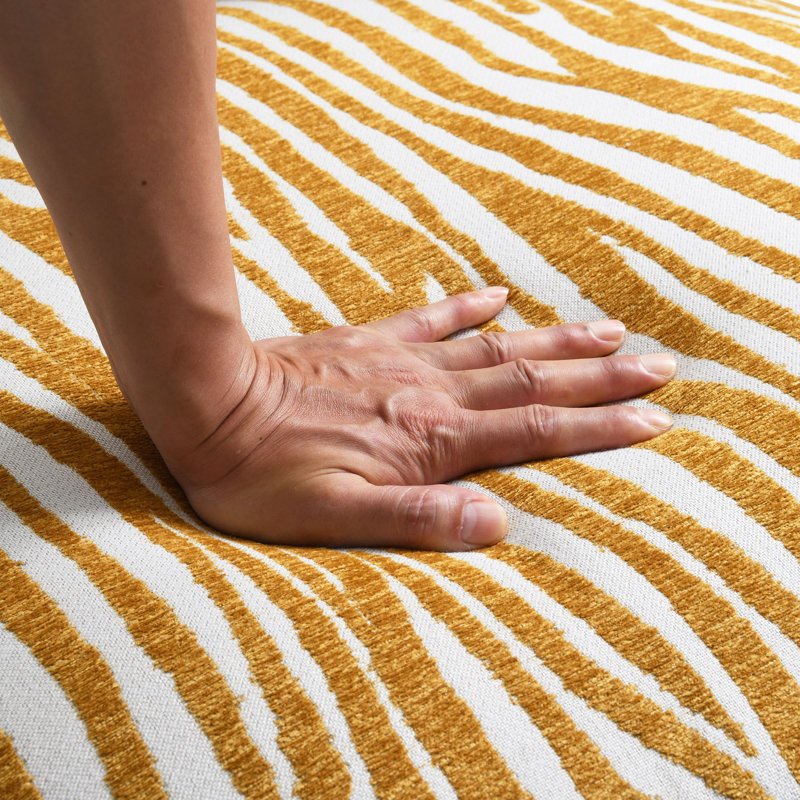 Chaise d'appoint en chenille Tilton en tissu zébré, Jaune