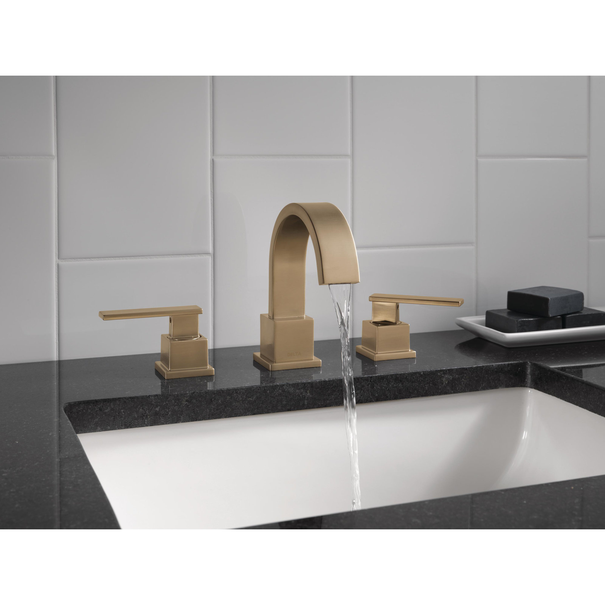 Vero Widespread Bathroom Faucet 3 Hole, 2-handle Bathroom Sink Faucet with Drain Assembly, Champagne Bronze