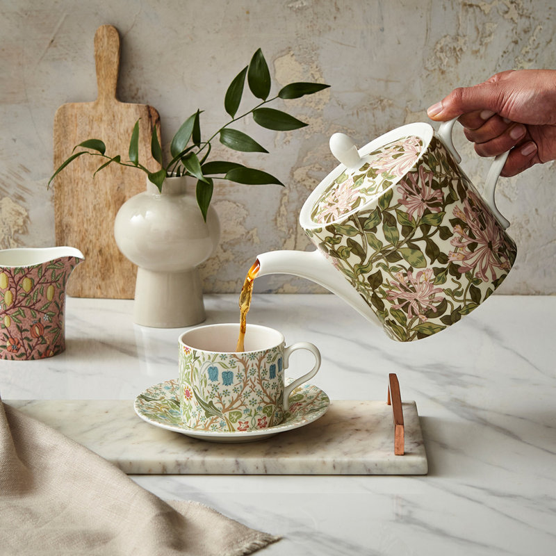 Teapot, 2 Pt (Honeysuckle)