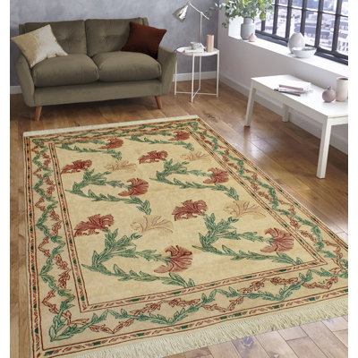 Tapis ivoire / beige Papatya fait à la main de 4 pi 0 po x 6 pi 2 po