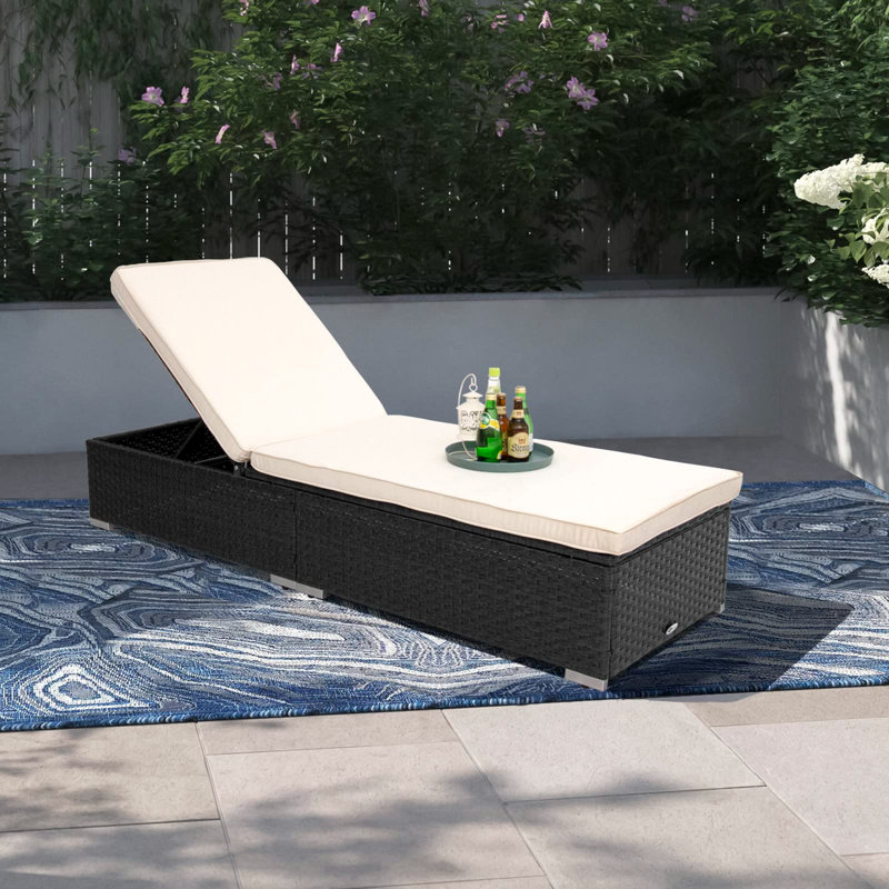 Chaise longue inclinable 76 po avec coussins 76 po