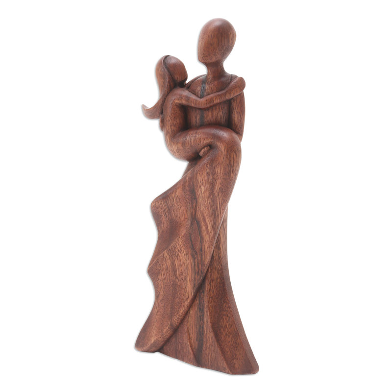 Figurines & Sculptures