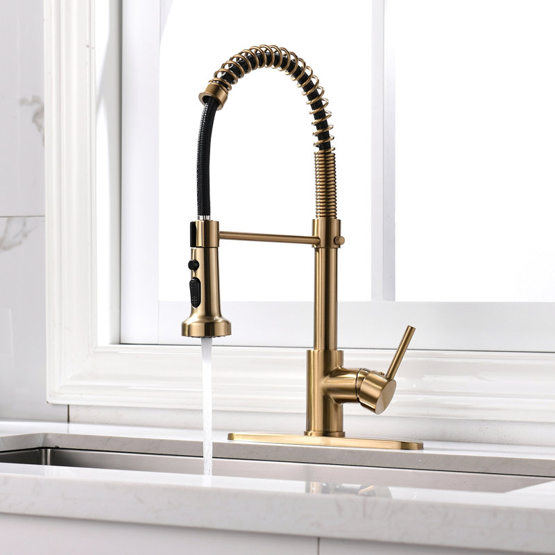 Kitchen Faucet With Pull Down Sprayer, Single Handle Single Lever Kitchen Sink Faucet With Deck Plate