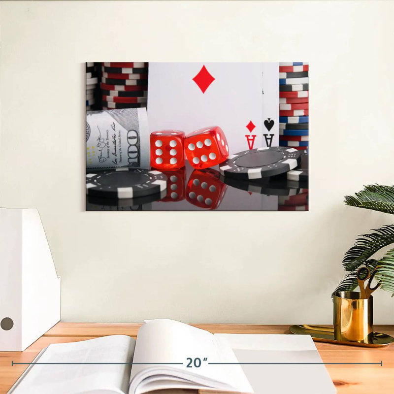 Senne Gambling Set, 8" H x 12" W