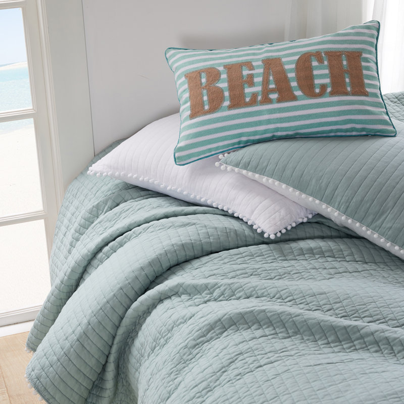 Pom Pom White King Quilt