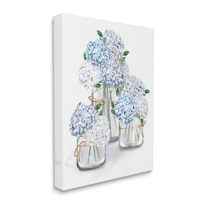 Délicats pots en verre avec arrangement d'hortensias délicats par Ziwei Li - impression