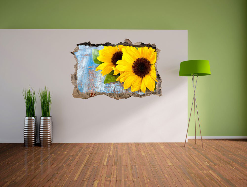 Schöne Sonnenblumen auf einem Holztisch Wandsticker