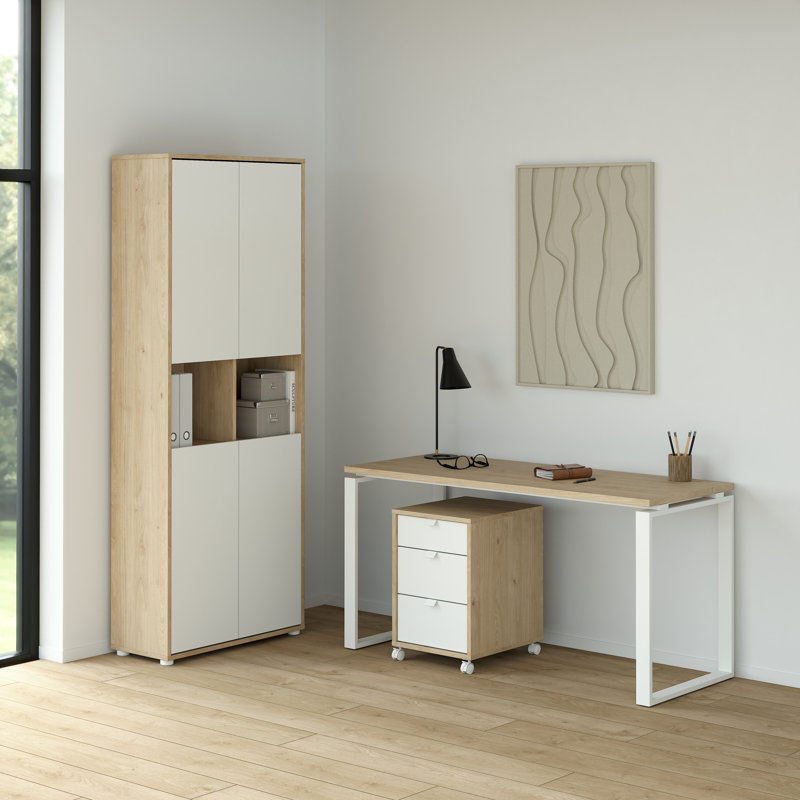 Ensemble de bureau Embrie 3 pièces : caisson mobile à 3 tiroirs, bureau de 150 cm avec pieds en acier et bibliothèque à 6 étagères et 4 portes, coloris hickory/blanc.