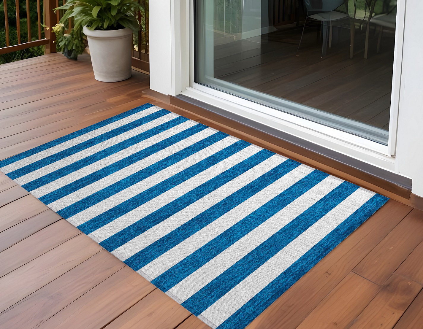Great Description About Blue Striped Outdoor Rug