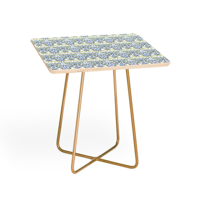 Table de bout à pieds croisés