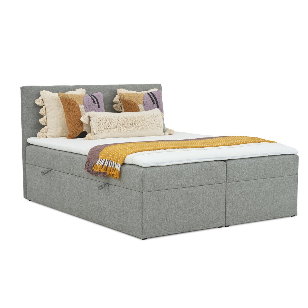 Boxspringbett mit Topper und Bettkasten